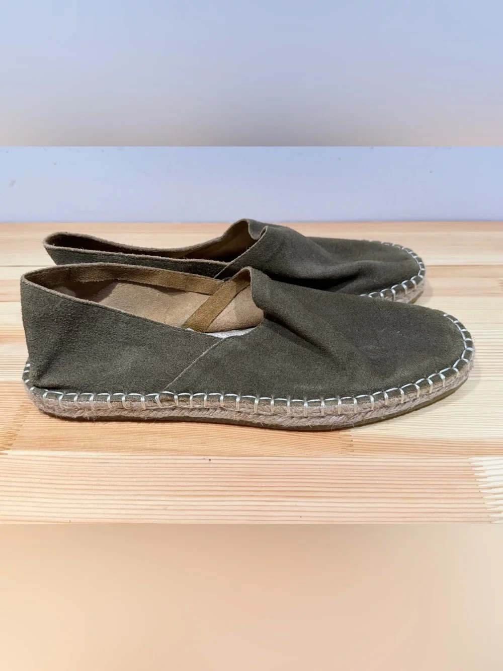 Zara Olive Green Suede Espadrilles Flat Shoes - Size 38 / US 7.5